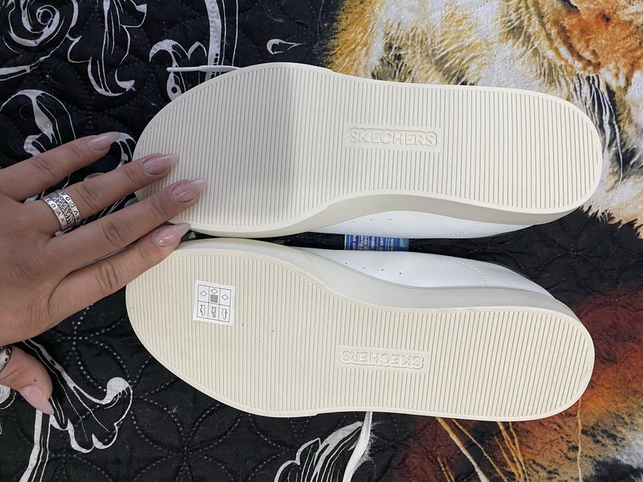 Нови маратонки Скечарс