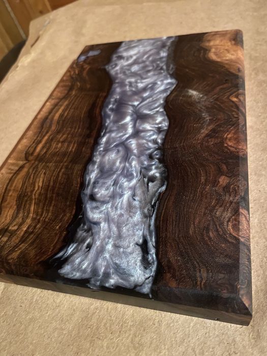 Дъски + подложки от орех и епоксидна смола