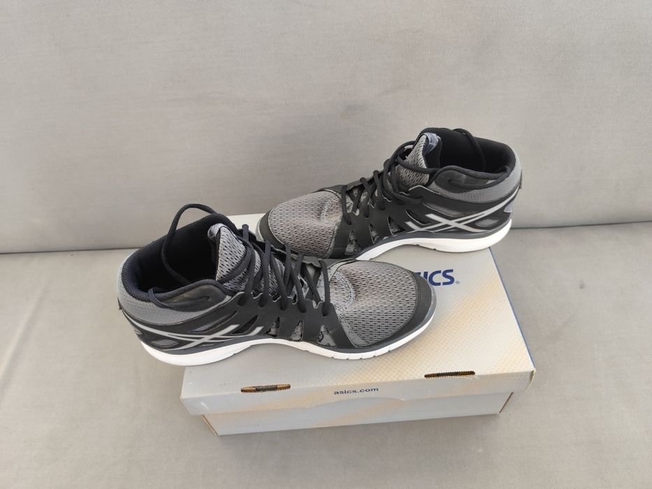 Дамски маратонки asics