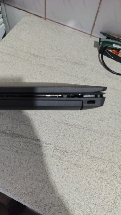 Laptop Lenovo bun