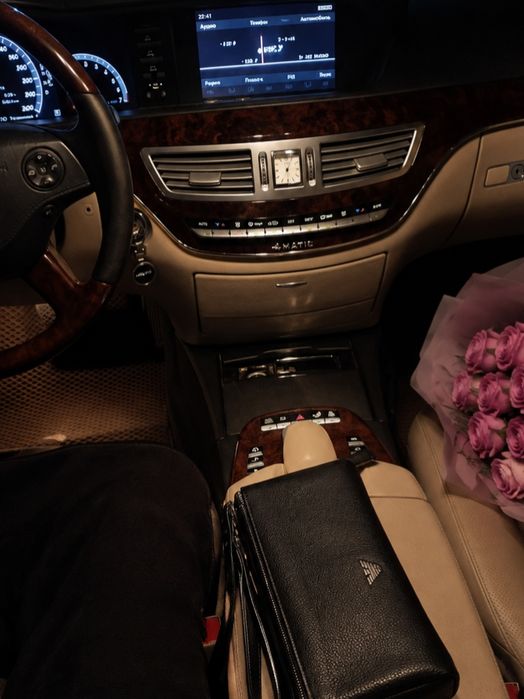 Продам мерса w221