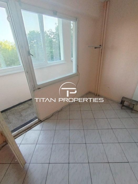 Продава се Едностаен апартамент в Бургас, Меден рудник - зона А - 48 кв.м за 1500 €/кв.м - Снимка #1