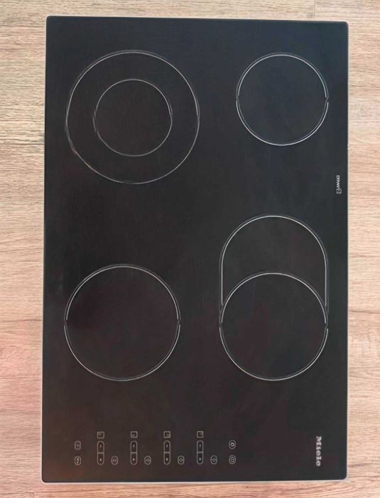 Plita electrica Miele 75x50 cm