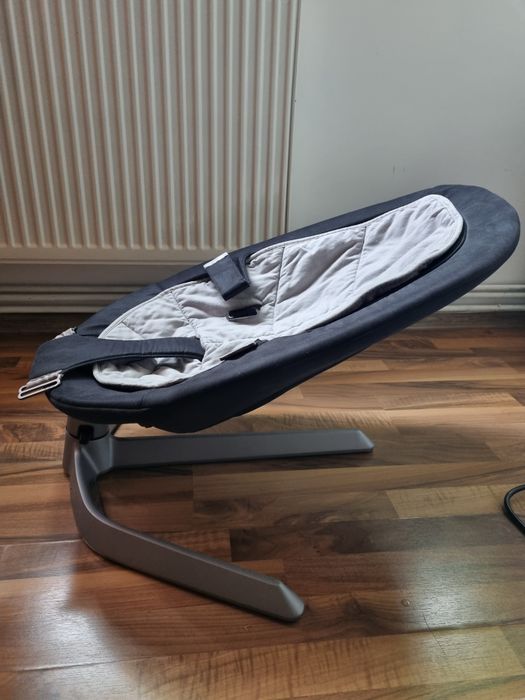 Nuna Leaf Baby Bouncer (scaun balansoar)