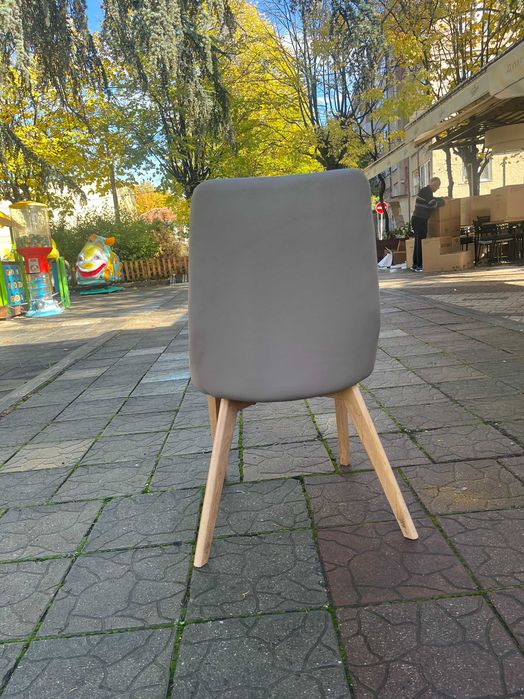 Столове и Кресла