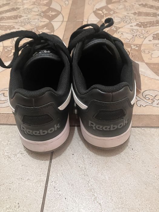 Оригинальные кроссовки Reebok
