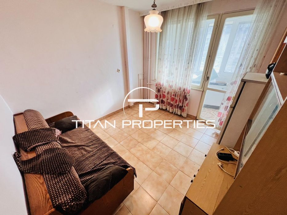 Дава се под наем Едностаен апартамент в Бургас, Славейков - 42 кв.м за 280.5 € - Снимка #2