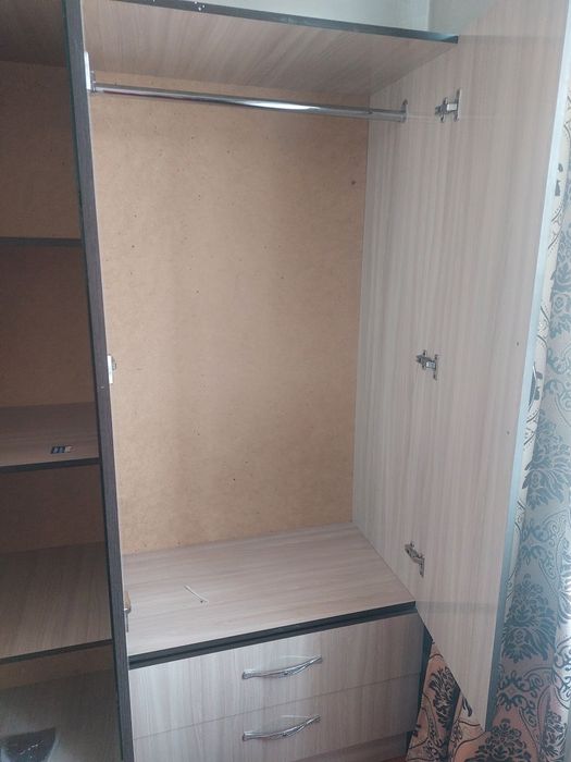 Продам шифонер бу