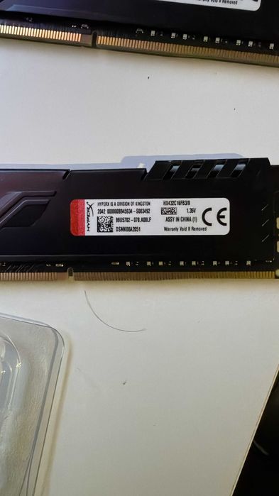 Memorie RAM DDR4 3200mhz /16 CL 4x8gb