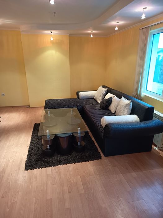 Холова гарнитура и секция