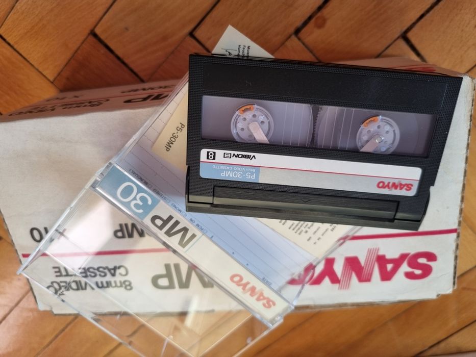 Видеокасети Sanyo