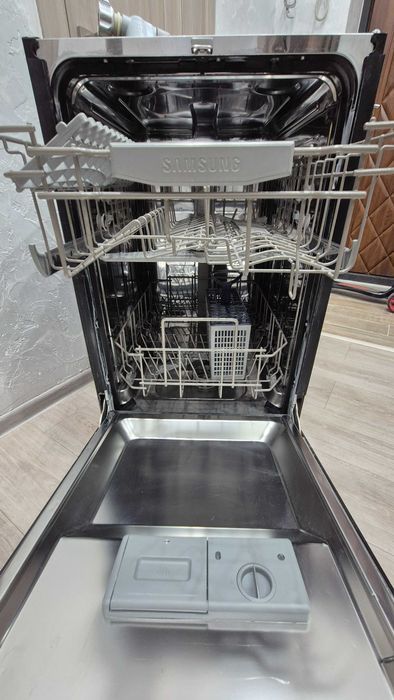 Посудомоечная машина