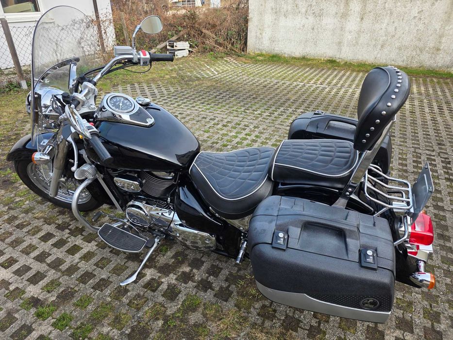 Motocicleta Suzuki VL 800