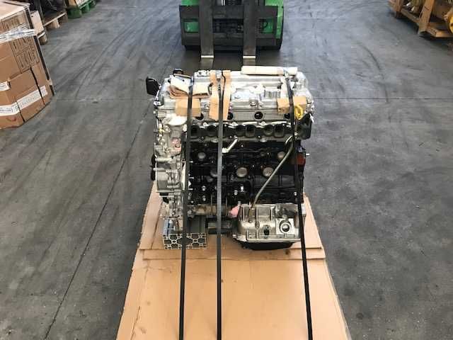 Motor complet Isuzu NPR 4JJ1  - Piese de schimb utilaje