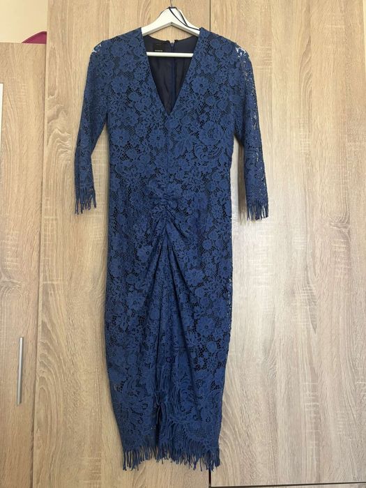 Рокля на Pinko носена един единствен път,без забележки