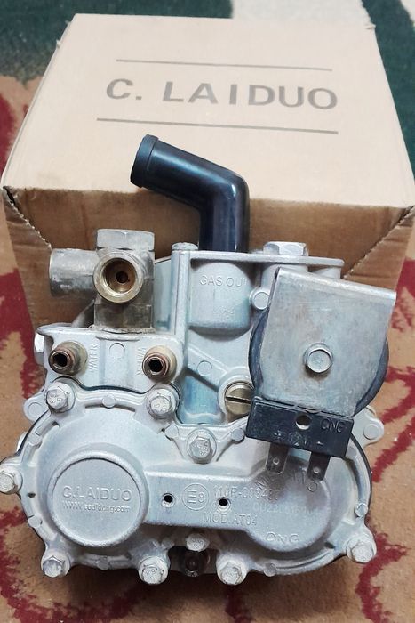 Редуктор сотилади метанники