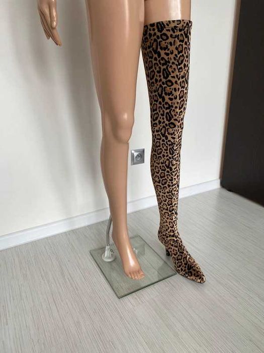 Уникални ултрависоки ботуши Pinko