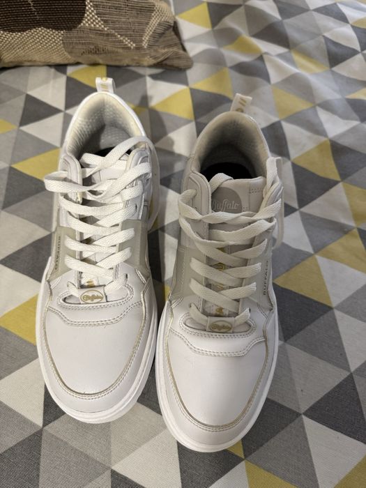 Маратонки Buffalo