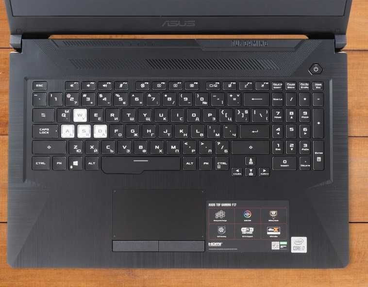 ГЕЙМЪРСКИ ЛАПТОП  Asus  - 17.3, 16 GB/512 GB SSD - чисто нов | Изгодно