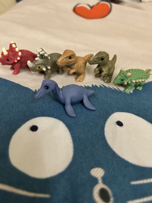 Киндер Динозавры