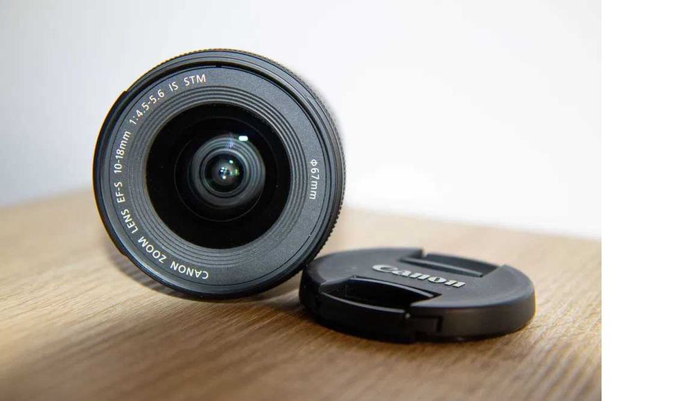 Obiective Canon EF-S