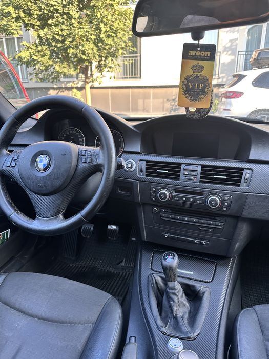 Vând BMW Seria 3 E90