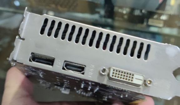 Axle gtx 1050ti 4gb 128bit ddr5 yaxshi holatda! 2ta!