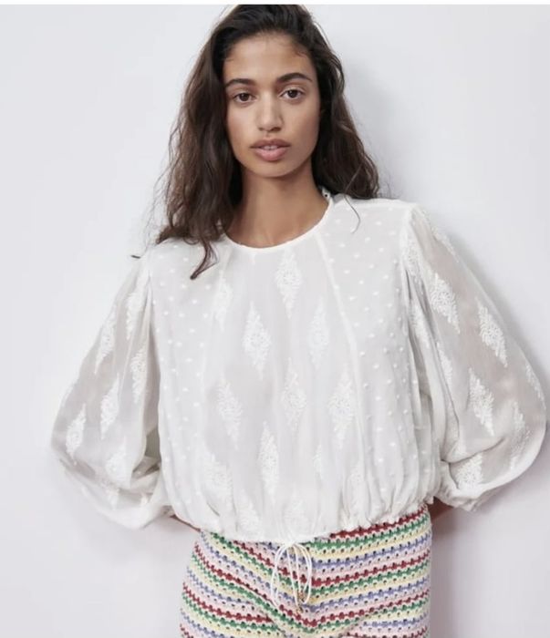 Бяла риза Zara с дълги ръкави