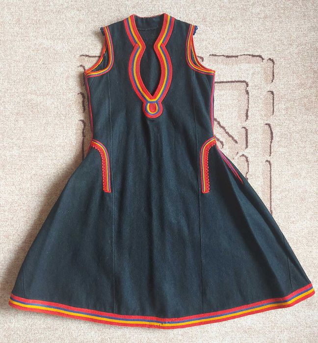 Автентична сукманена носия от Ловешко