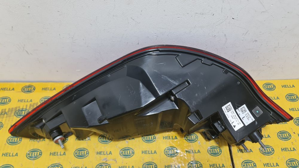 Lampa tripla stop led  BMW seria 4 G22 M4 
Produs original