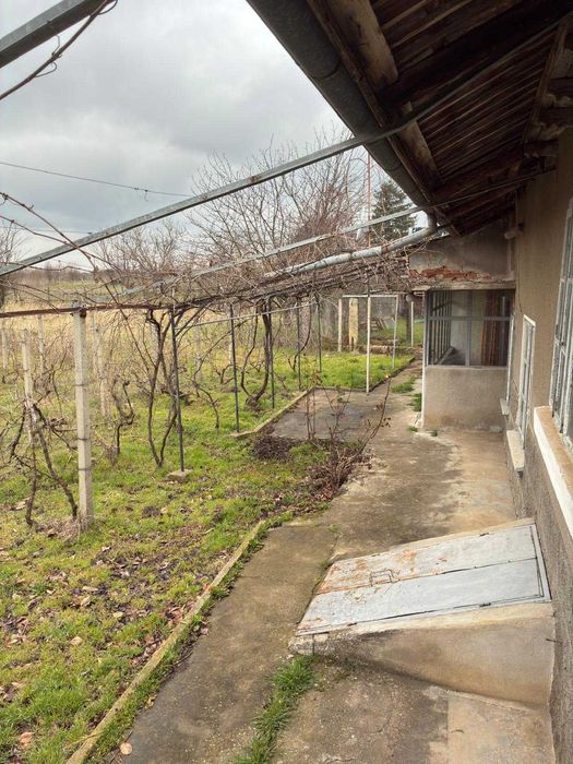 Къща в село Щръклево