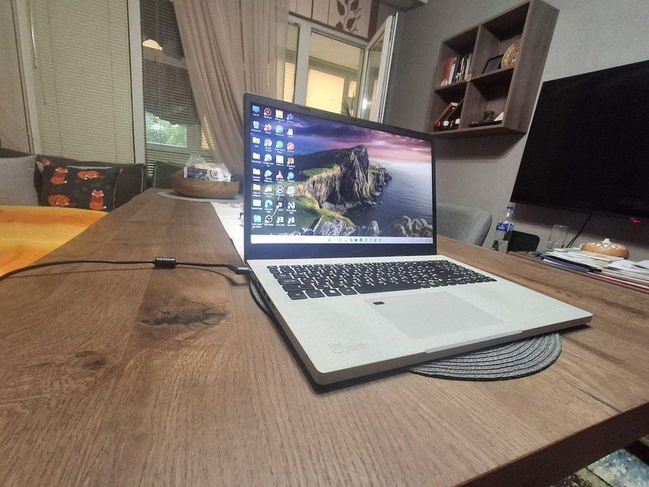 Продавам лаптоп "Acer"
