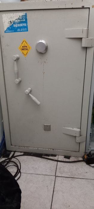 Каса. Сейф за ценности