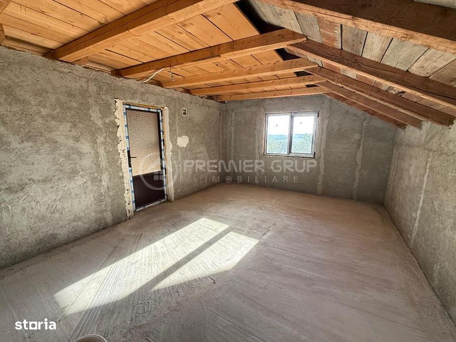 Casă 5 camere, Hadambu, 181mp