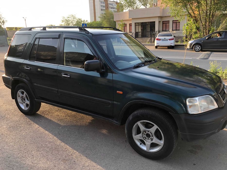 Продам Honda CR-V