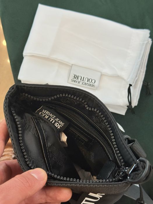 VERSACE JEANS COUTURE Bonded Pouch – Оригинална дизайнерска чанта
