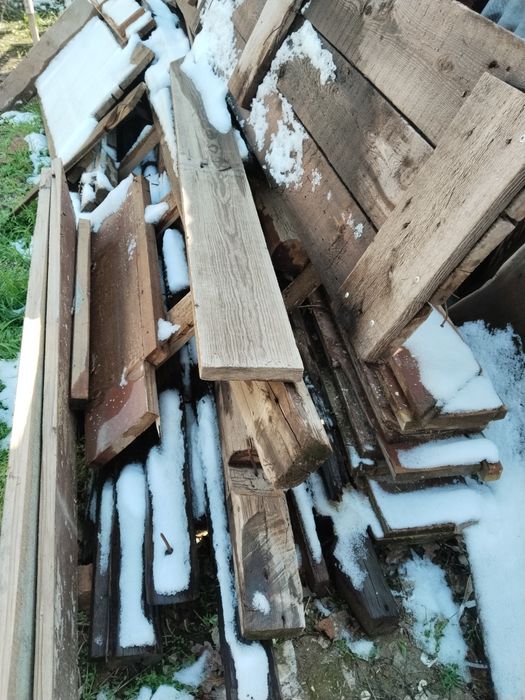 Доски, лаги деревянные