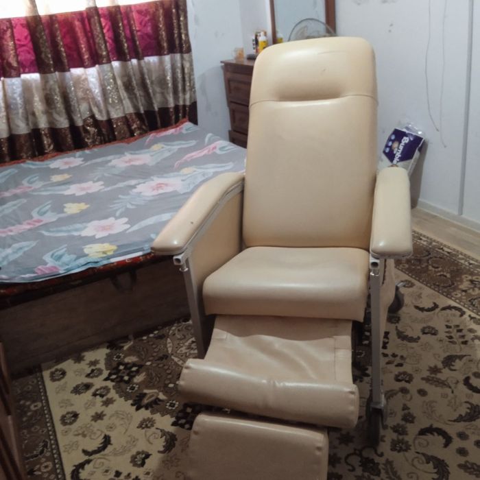 Многофункциональный  кресло коляска