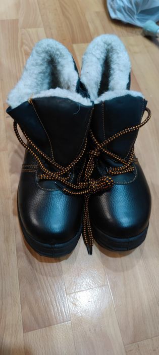 Ботинки зимние летние рабочие