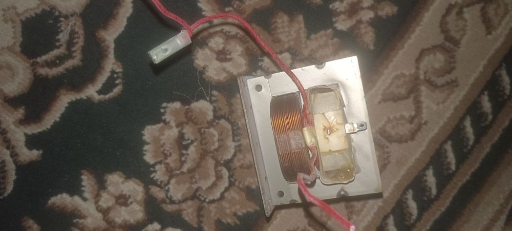 Трансформатор СВЧ (микроволновки) — рабочий