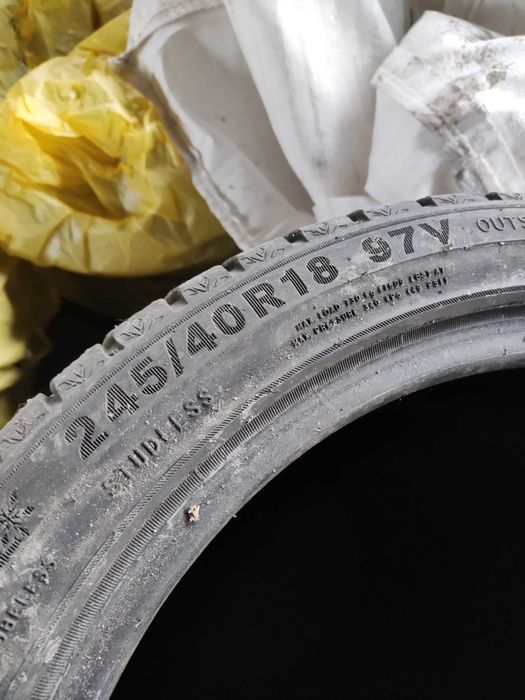 245 40 18 4бр. Зимни гуми