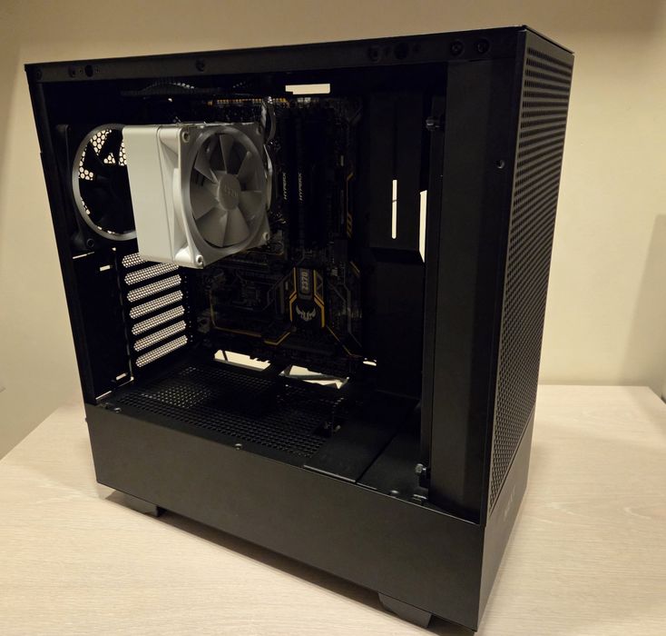 PC Z370 8600k 16gb 550w