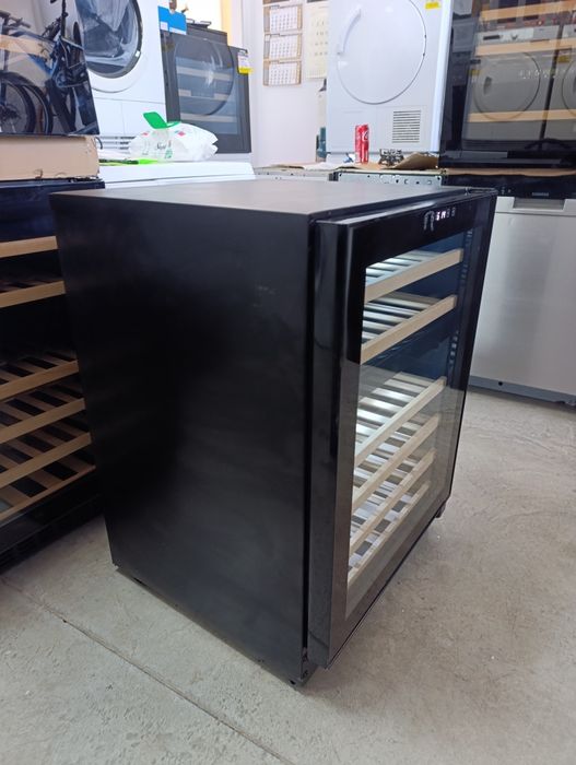 Хладилна Витрина за вграждане FRILEC