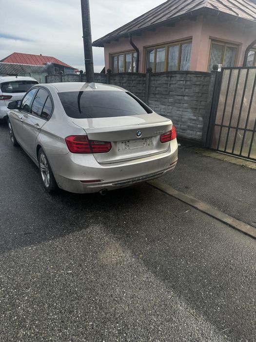 Dezmembrez BMW F30 320d