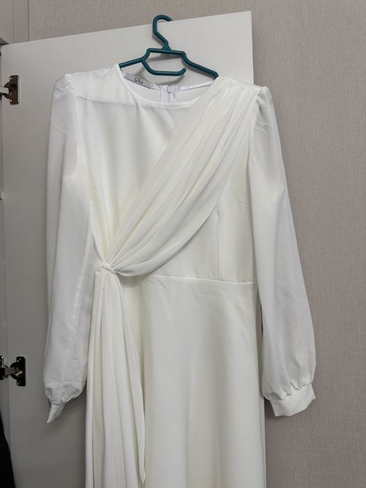 Продам платье и сарафан