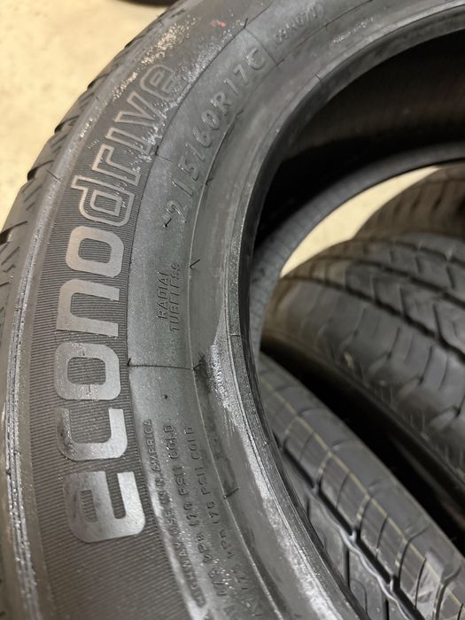 215/60/17c 4бр НОВИ Dunlop