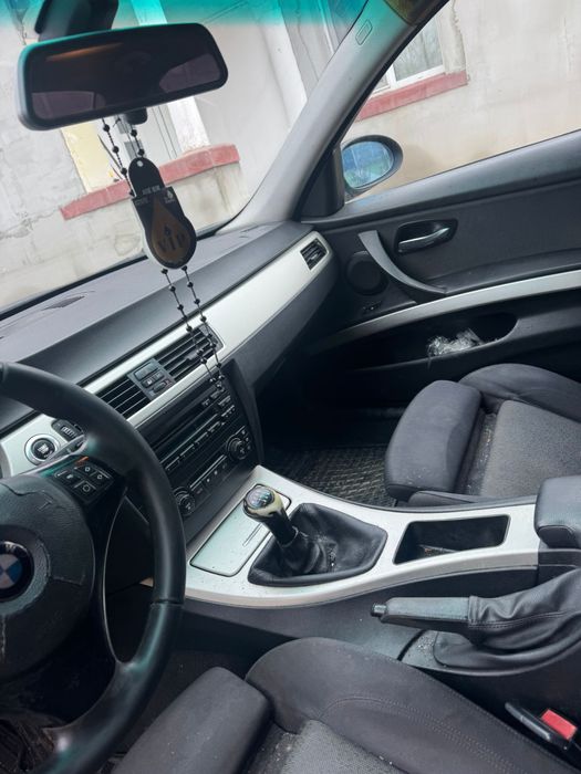 Vandbmw e90 m47 fara acte.