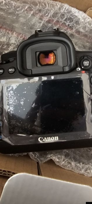 Camera canon eos 5d  Mark IV nou