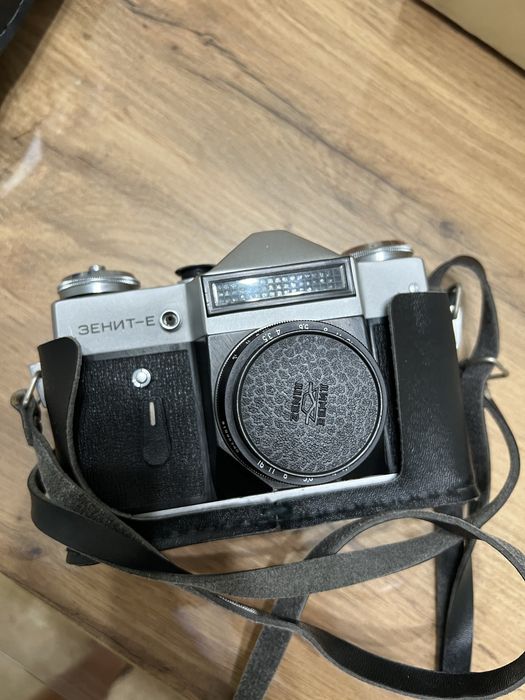 Продавам фотоапарат Зенит