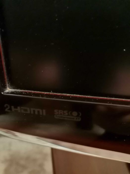 Продавам телевизор. монитор samsung